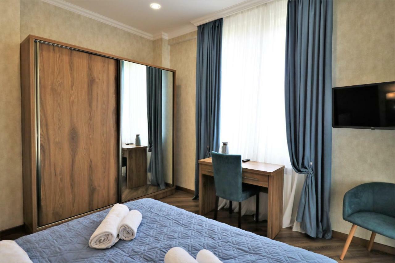Luxury Aparthotel 5Rooms In Tbilisi Center Eksteriør bilde